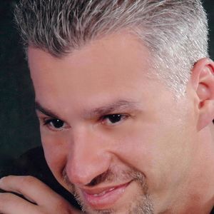 Meet your Posher, Samy